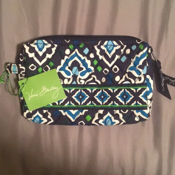 Vera Bradley Handbags - Vera Bradley small cosmetic bag